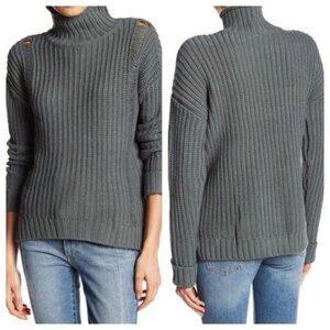 Supplies Union Bay Green Ripped Distressed Chunky Turtleneck Sweater